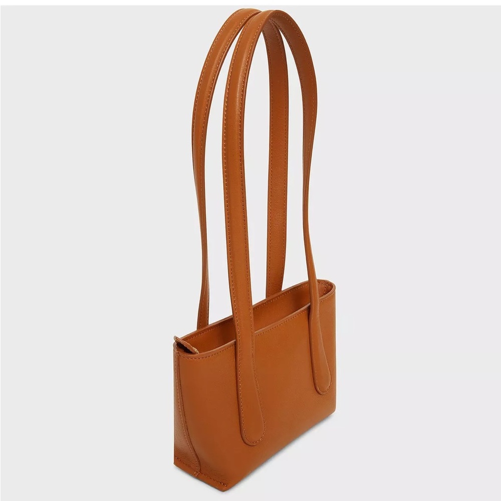 Mansur Gavriel mini giraffe bag.